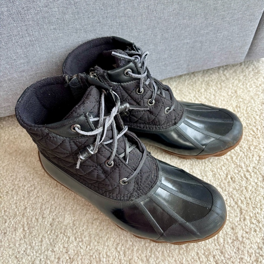 Sperry Quilted Duck Boots - Size 7 Women’s